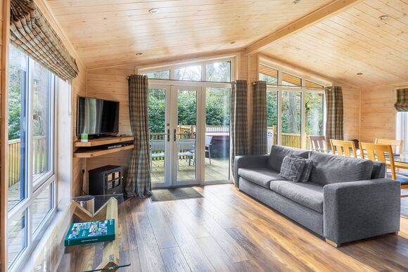 Chatsworth Elite Vogue 3 Spa - Darwin Forest, Matlock