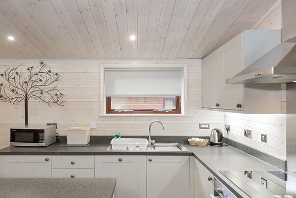 Chatsworth Elite Vogue (S) 4 - Darwin Forest, Matlock