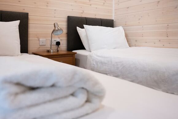 Chatsworth Elite Vogue (S) 4 - Darwin Forest, Matlock