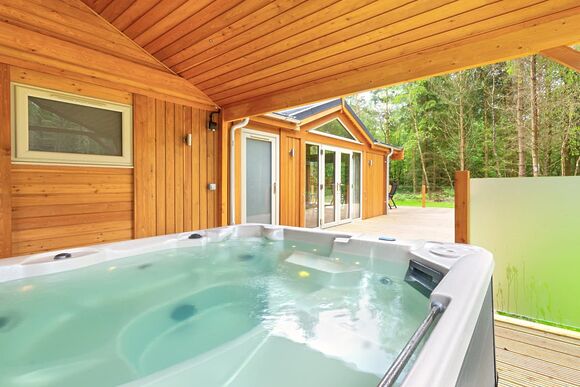 Spinney Exclusive 2 Spa - Darwin Forest, Matlock