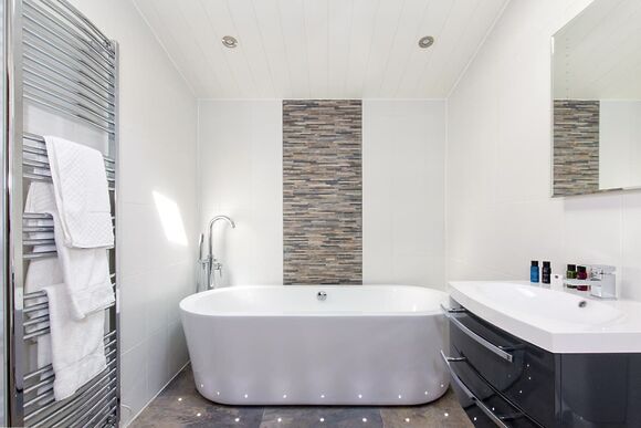 The Coppice 3 Spa (Pet) - Darwin Forest, Matlock