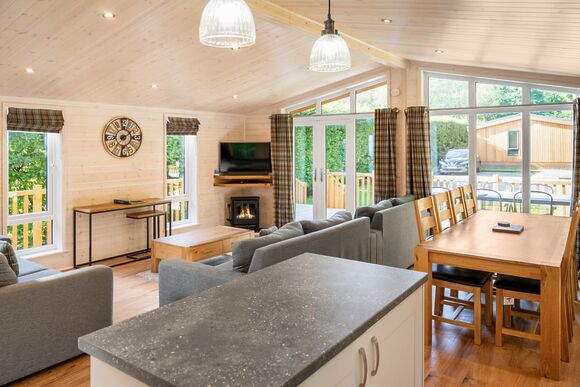 Chatsworth Elite Vogue 4 Spa - Darwin Forest, Matlock