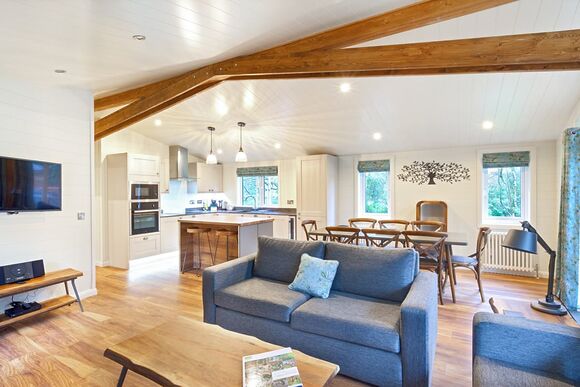 Spinney 4 Spa (Pet) - Darwin Forest, Matlock