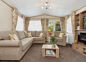 Comfort Plus Lodge Hot Tub
