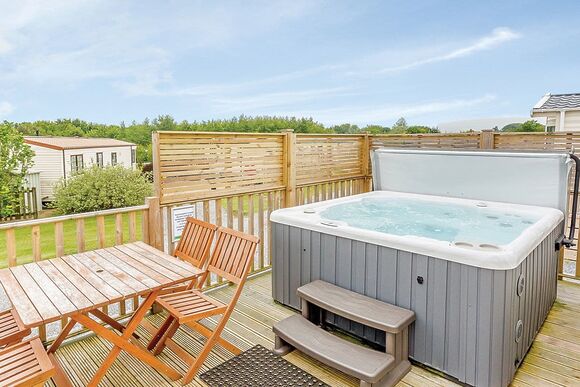 Comfort Caravan Hot Tub 4 - Dartmoor View, Okehampton