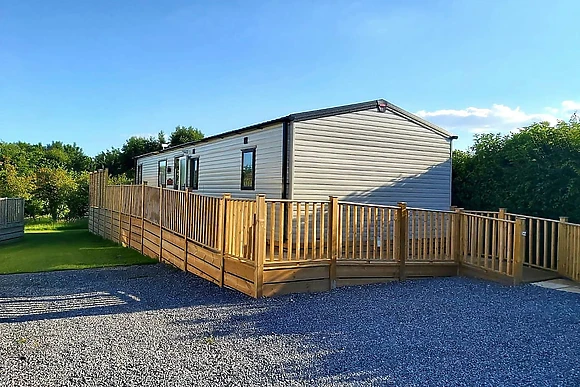 Superior Holiday Home Hot Tub 