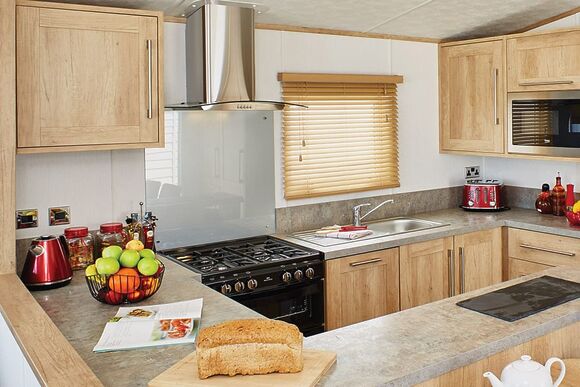 Superior Holiday Home Hot Tub 4 - Dartmoor View, Okehampton