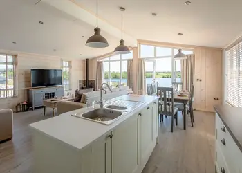 Delamere Lake Sailing and Holiday Park, Delamere Forest