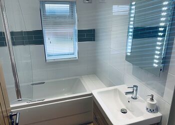 Signature Lodge Hot Tub 6 - Delamere Lake Sailing and Holiday Park, Delamere Forest