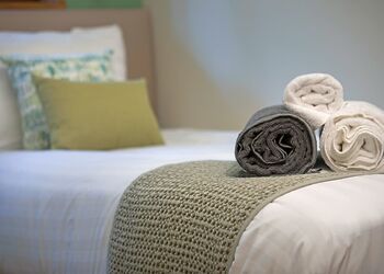 Golden Oak 4 - Delamere Forest Lodges, Frodsham