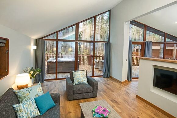 Silver Birch 3 (Double) - Delamere Forest Lodges, Frodsham