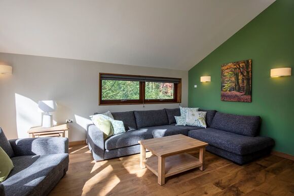 Golden Oak 2 Secluded View - Delamere Forest Lodges, Frodsham