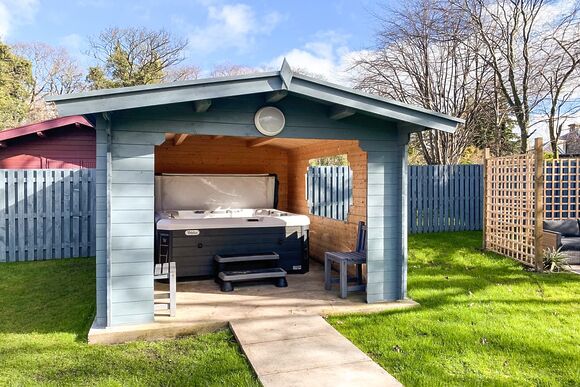 Melville Retreat - Drummohr Lodges, Musselburgh, East Lothian