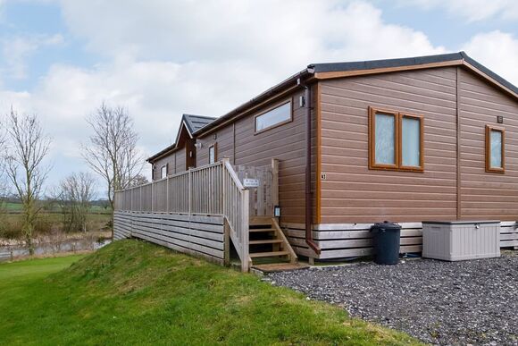 The Lake House - Docker Holiday Park, Carnforth