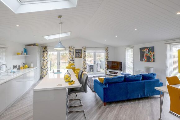 Wine Down Retreat - Docker Holiday Park, Carnforth