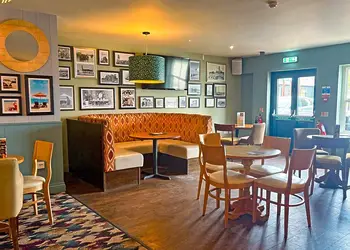 Dovercourt, Dovercourt