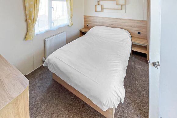 Gold Plus 2 Caravan (Adapted)(Pet) - Dovercourt, Dovercourt 