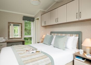 Elite Spa Holiday Home 2 - Doublebois Lodge Escape, Looe