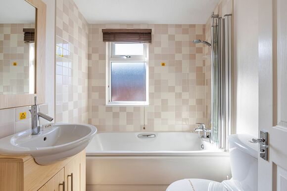 Buzzard Exec 2 - Doublebois, Liskeard