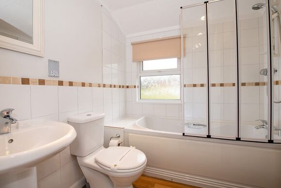 Falcon 3 HT Pet Friendly - Doublebois, Liskeard