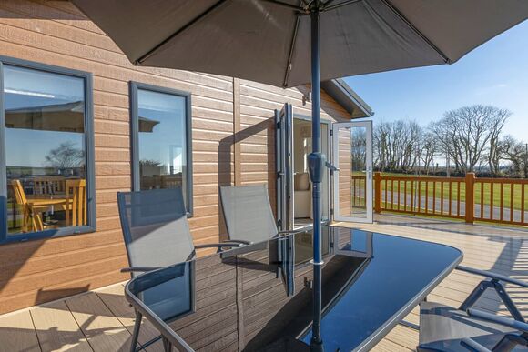 Deluxe Lodge 3, Deluxe 3 Bedroom Lodge, Deluxe 3 Bed Pet - Doublebois, Liskeard