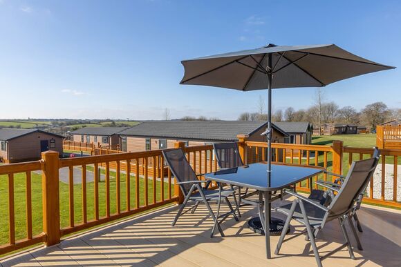 Deluxe 3 Bed Pet, Deluxe Lodge 3, Deluxe 3 Bedroom Lodge - Doublebois, Liskeard