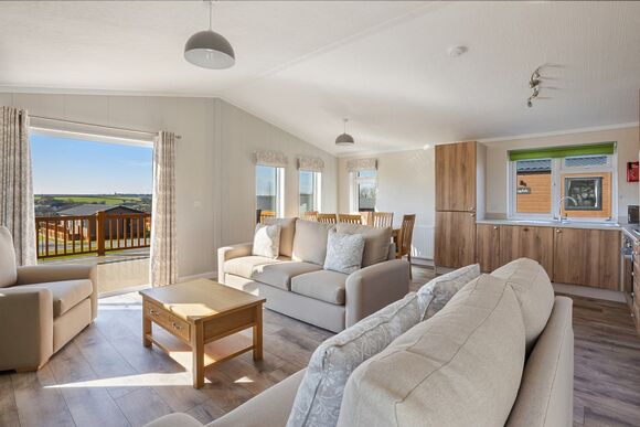 Deluxe 3 Bedroom Lodge, Deluxe 3 Bed Pet, Deluxe Lodge 3 - Doublebois, Liskeard