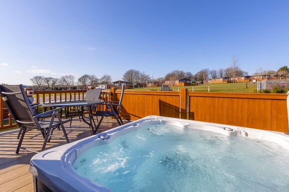 Premier Spa Lodge 2 - Doublebois Lodge Escape, Looe