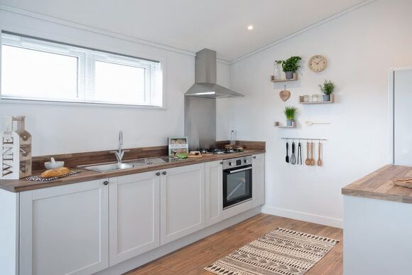 Elite Lodge 2 - Doublebois Lodge Escape, Looe