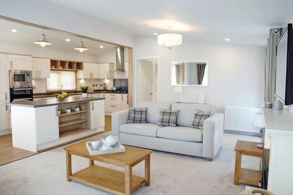 Elite Spa Lodge 2 - Doublebois Lodge Escape, Looe