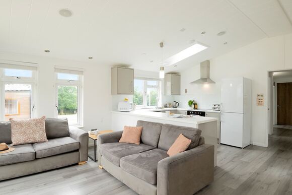 Classic Lodge 3 - Doublebois Lodge Escape, Looe