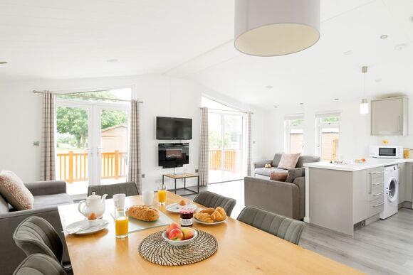 Classic Lodge 3 - Doublebois Lodge Escape, Looe