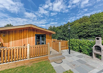 Dovestone Secluded Spa 6 