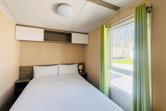 Finch T11 - Woodovis Park, Tavistock