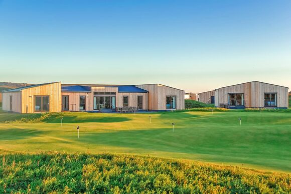 Dundonald - Dundonald Lodge Retreat, Troon