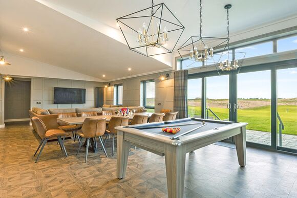 Dundonald - Dundonald Lodge Retreat, Troon