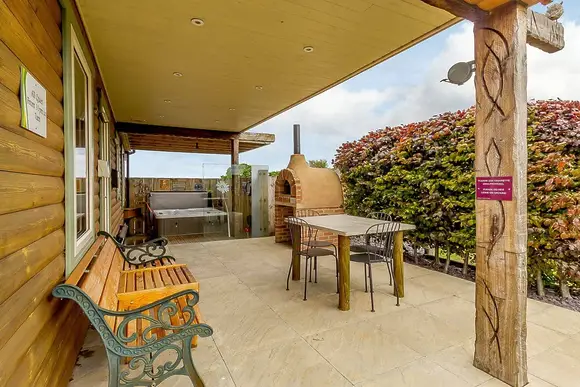 Little Owl Lodge - Durham Coastal Lodges, Haswell, Nr Durham