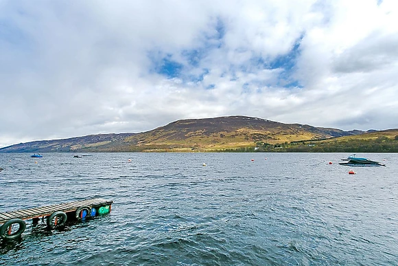 Loch Earn Log Cabin 