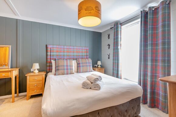 Luxury Lodge 4 - Edgeley Holiday Park, Albury, Guildford