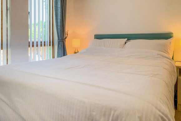 Classic Lodge 6, Classic Lodge 6 (Pet) - Edgeley Holiday Park, Albury, Guildford