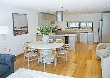 Drift - The Emerald, Carnon Downs