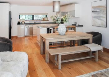 Coast - The Emerald, Carnon Downs