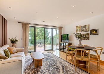 Cedar - The Emerald, Carnon Downs