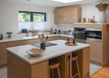 Cedar - The Emerald, Carnon Downs