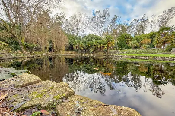 The Emerald, Carnon Downs