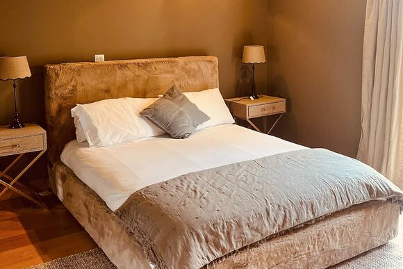 Willow - The Emerald, Carnon Downs