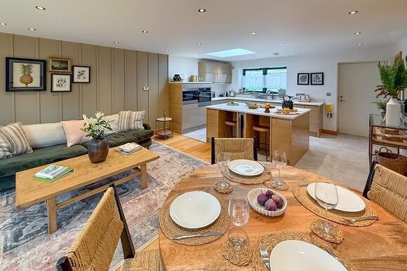 Fern - The Emerald, Carnon Downs