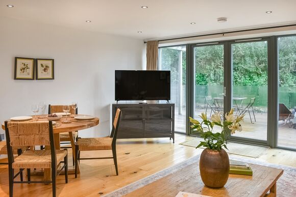 Fern - The Emerald, Carnon Downs