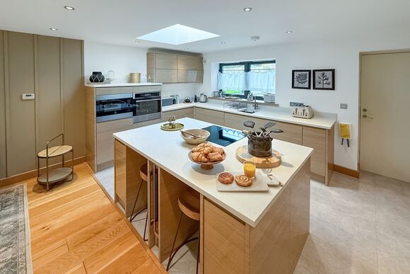 Fern - The Emerald, Carnon Downs