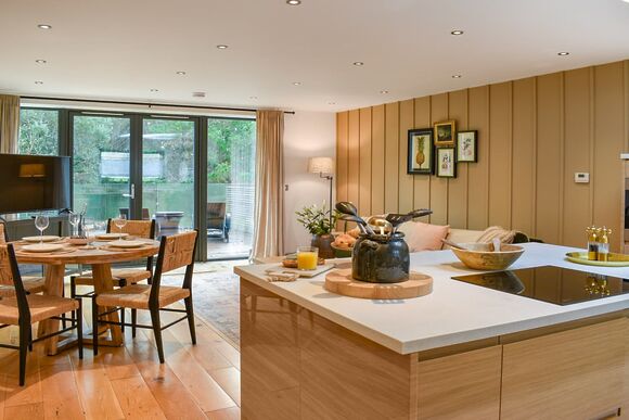 Fern - The Emerald, Carnon Downs